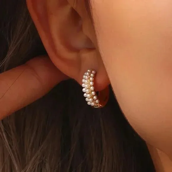 NEW 18K GOLD PEARL HOOP EARRINGS, NICE EARRINGS, CUTE EARRINGS - Picture 2 of 7